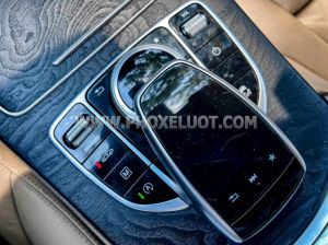 Xe Mercedes Benz GLC 300 4Matic 2019