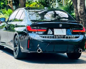 Xe BMW 3 Series 330i M Sport 2024