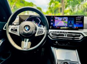 Xe BMW 3 Series 330i M Sport 2024