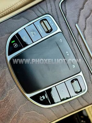 Xe Mercedes Benz GLC 200 4Matic 2022