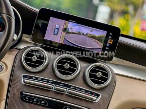 Xe Mercedes Benz GLC 200 4Matic 2022