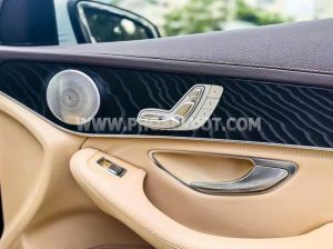 Xe Mercedes Benz GLC 300 4Matic 2019