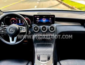 Xe Mercedes Benz GLC 250 4Matic 2018