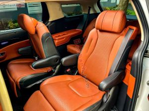 Xe Kia Carnival Signature 3.5G 2023