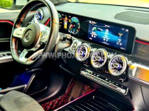 Xe Mercedes Benz GLB 200 AMG 2022