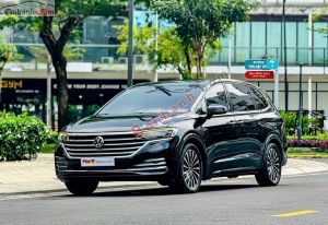 Xe Volkswagen Viloran Luxury 2025