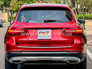 Xe Mercedes Benz GLC 250 4Matic 2018