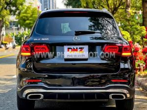 Xe Mercedes Benz GLC 300 4Matic 2021
