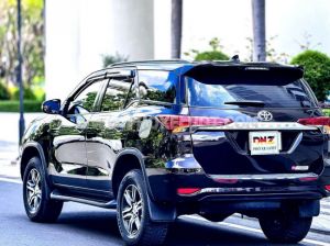 Xe Toyota Fortuner 2.4G 4x2 MT 2019