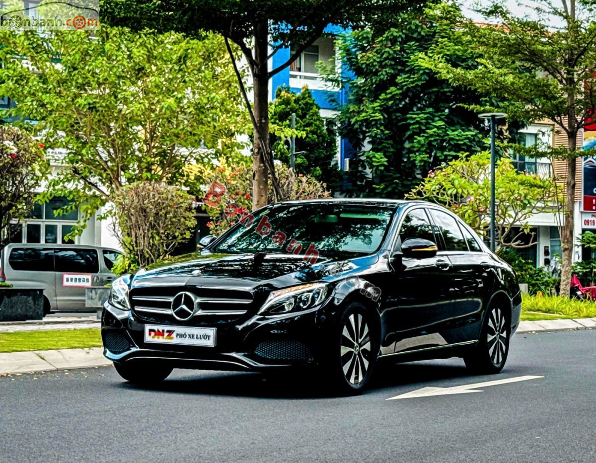 Mercedes Benz C200 2015