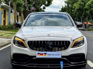 Xe Mercedes Benz C class C300 AMG 2022