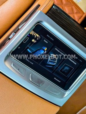 Xe BMW 7 Series 730Li 2019