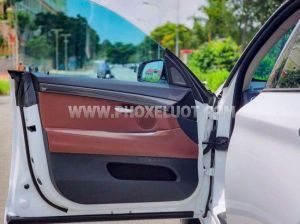 Xe BMW 5 Series 528i GT 2017