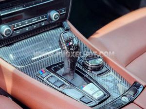 Xe BMW 5 Series 528i GT 2017