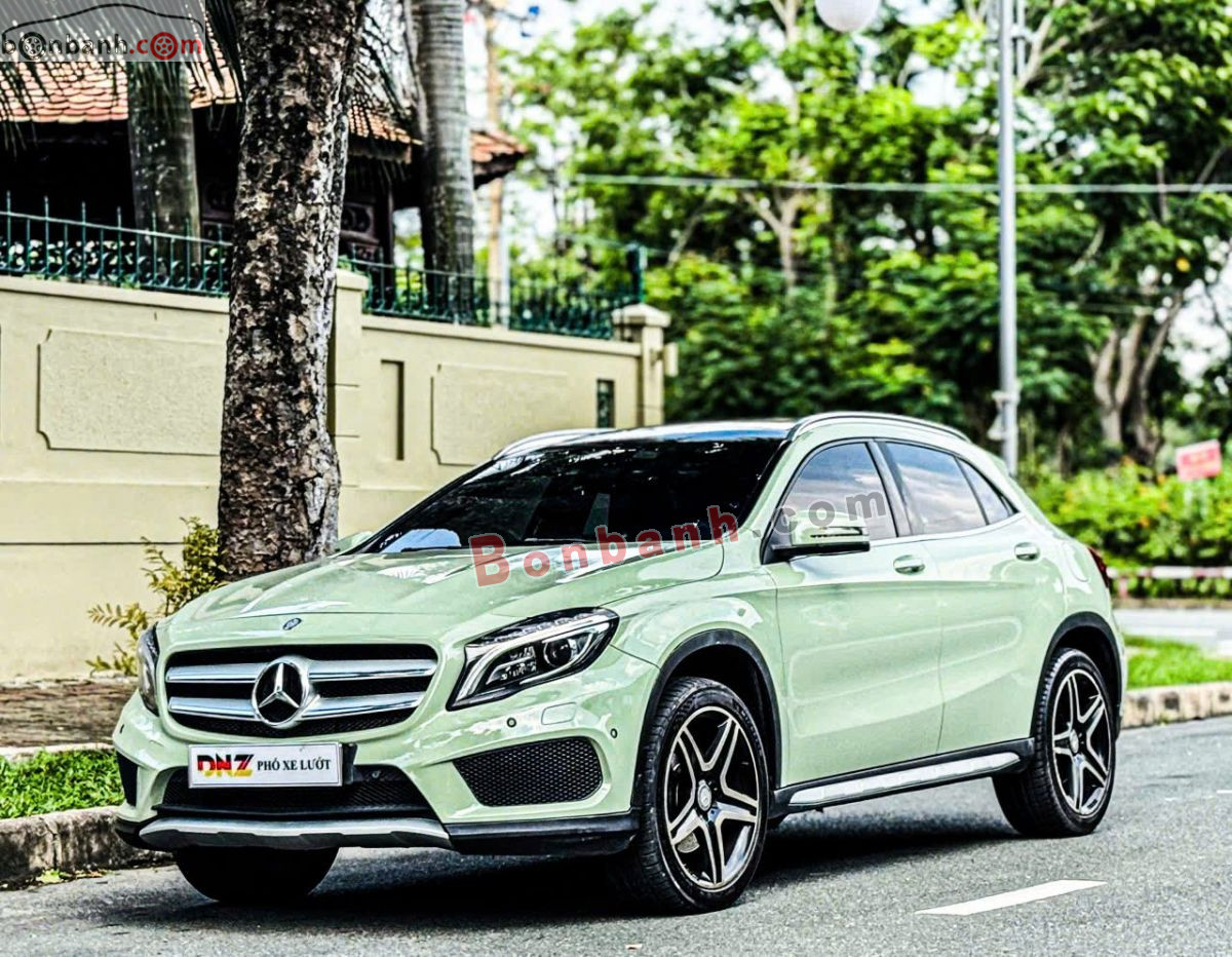 Mercedes Benz GLA class GLA 250 4Matic 2015